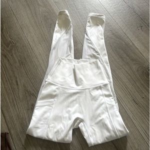 white aerie leggings with mesh xxs